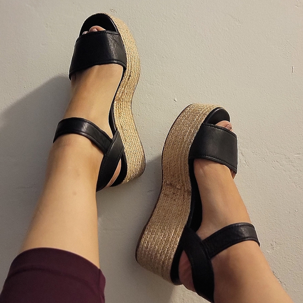 Franco Sarto Women's Ben Olive Sandal